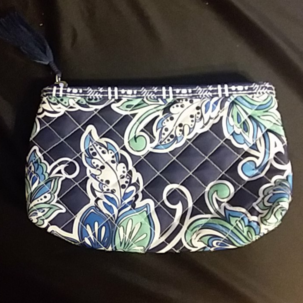 Navy blue Modella makeup bag.  NEW no tags